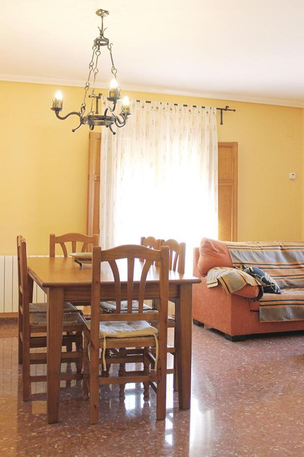 Vivienda Turistica El Ciclamen Apartment Mora de Rubielos Exterior photo